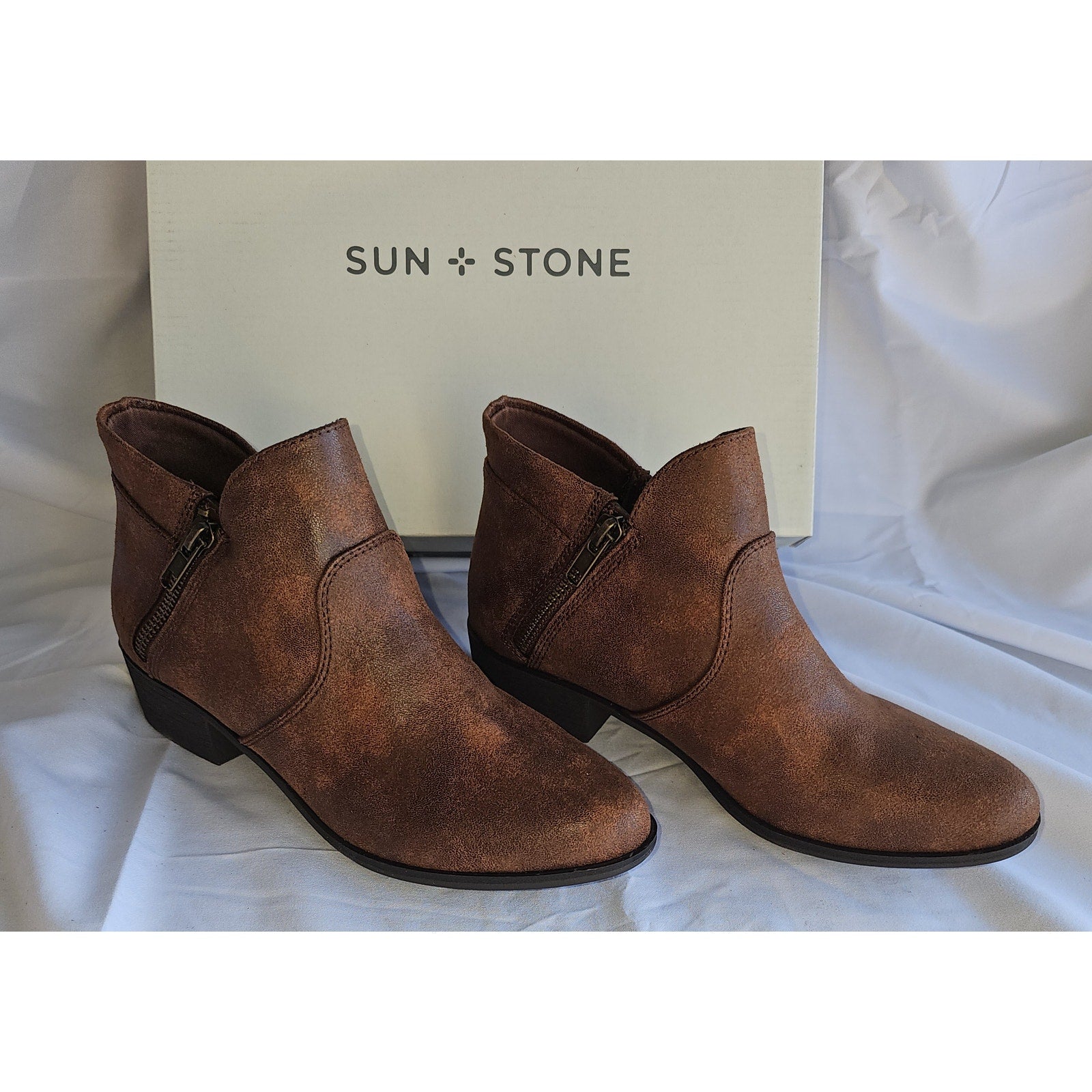 Sun + Stone Women's Adelinee Double Zip Ankle Booties