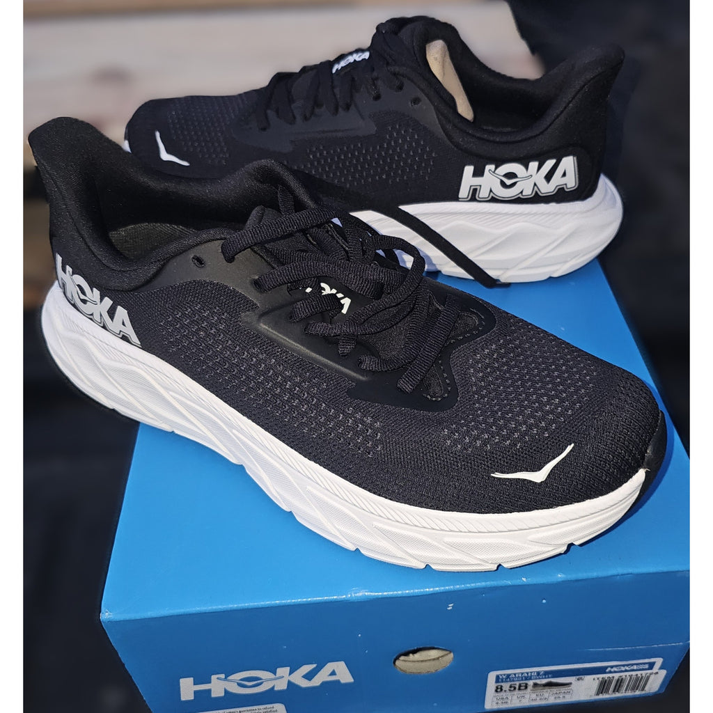 HOKA Arahi 7