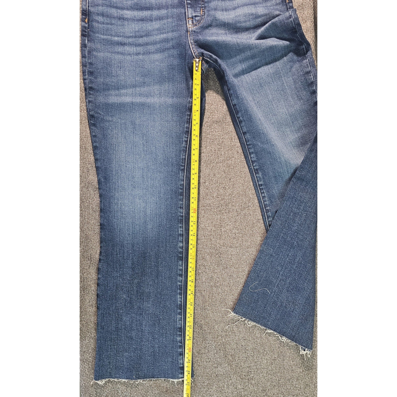 Women's Madewell Mid-Rise Kick Out Jeans w/ Raw Hem