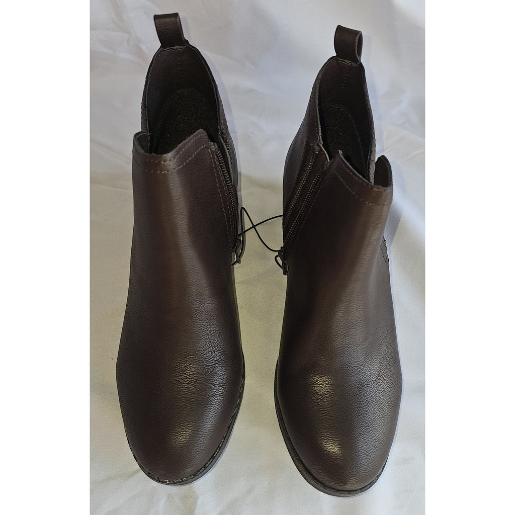 Sun + Stone Women's Cadee Ankle Booties