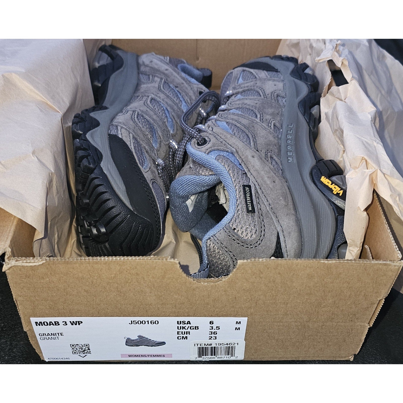 New Merrell Moab 3 Waterproof Hiking Shoes / Granite / Women's 6