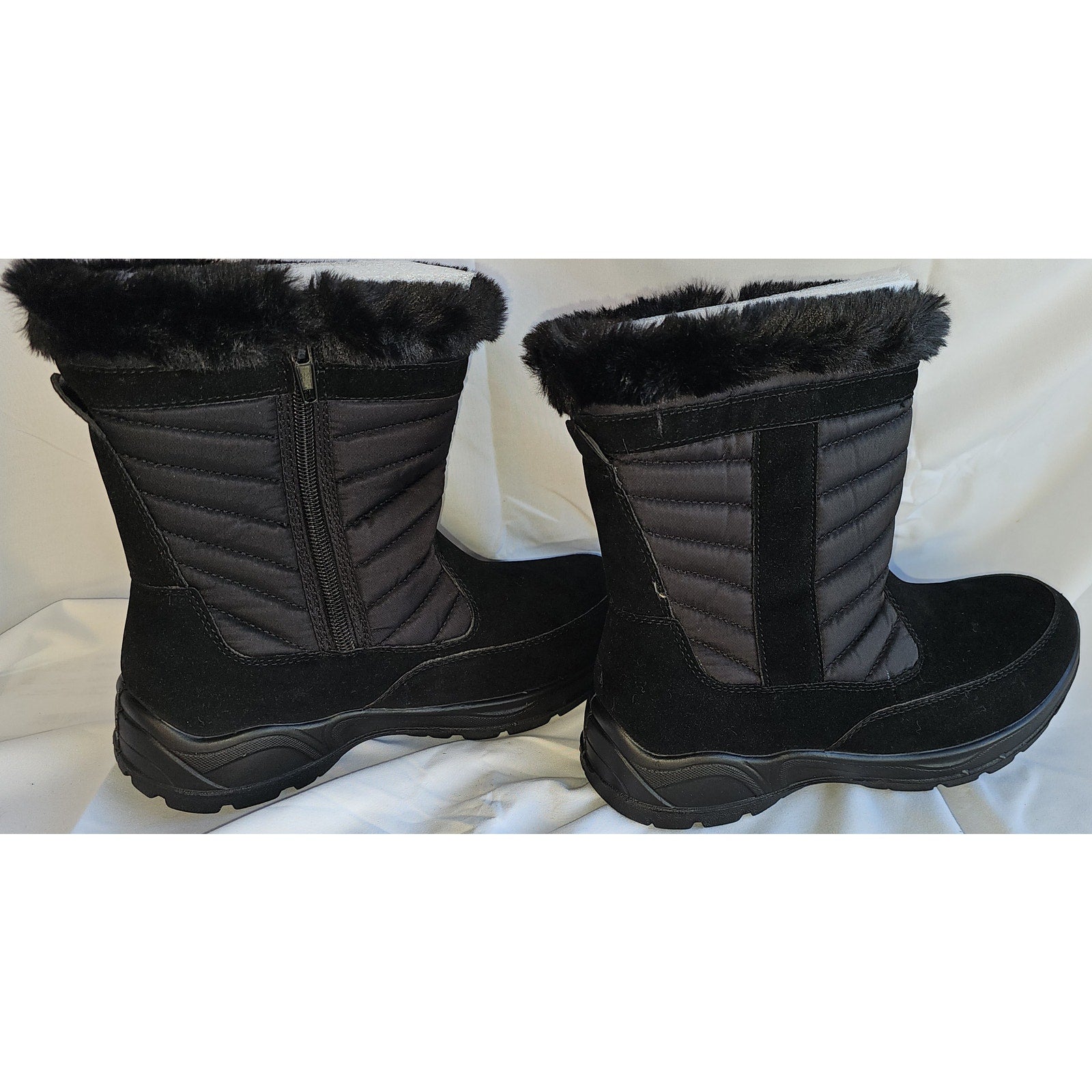 Easy Street Women's Frazer Slip Resistant and Waterproof Side Zip Boots