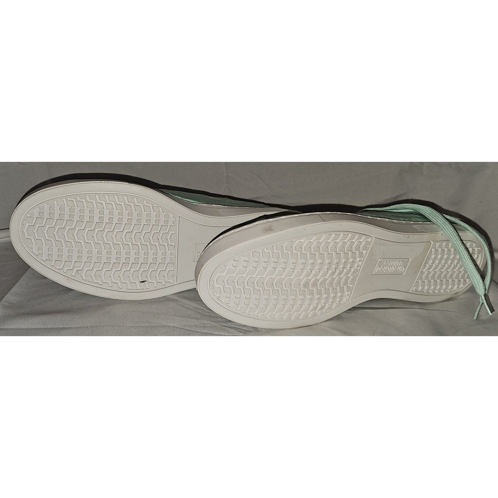 Unstitched Utilities Next Day Low Women's Sneaker