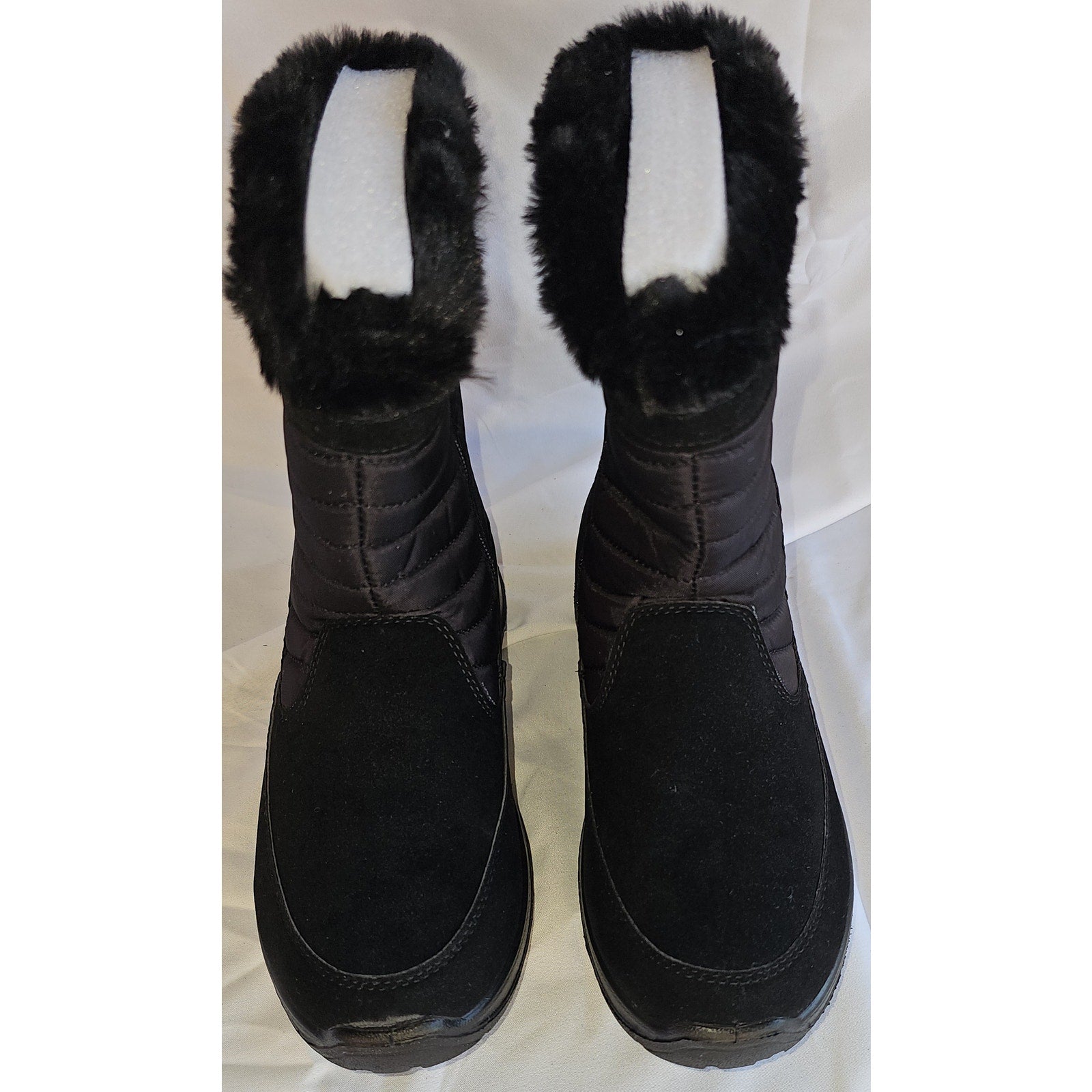 Easy Street Women's Frazer Slip Resistant and Waterproof Side Zip Boots