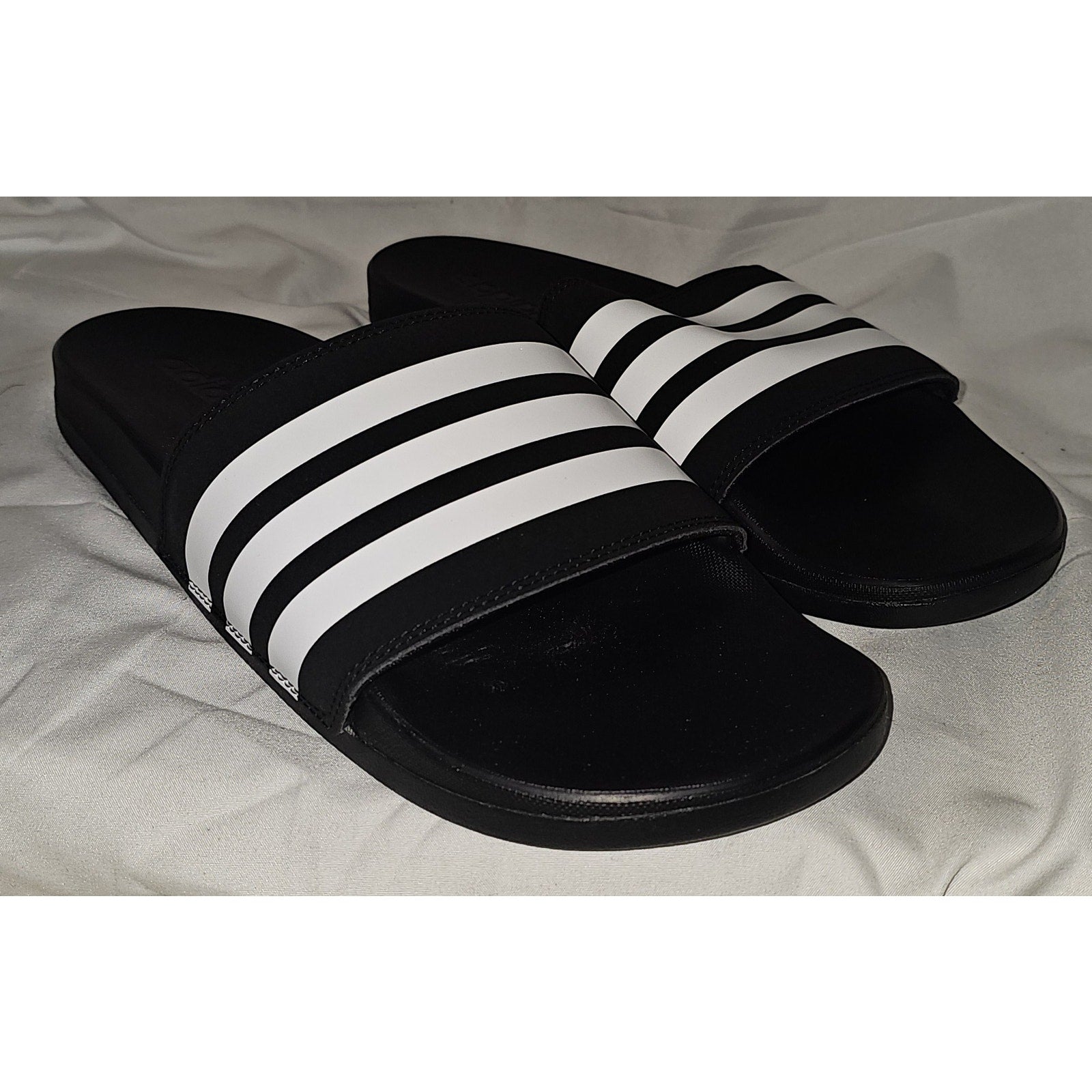 Adilette Comfort Slides